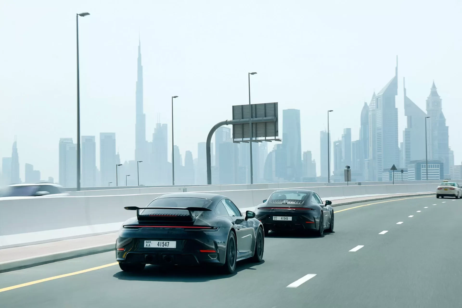 Porsche 911 Hybrid 2025