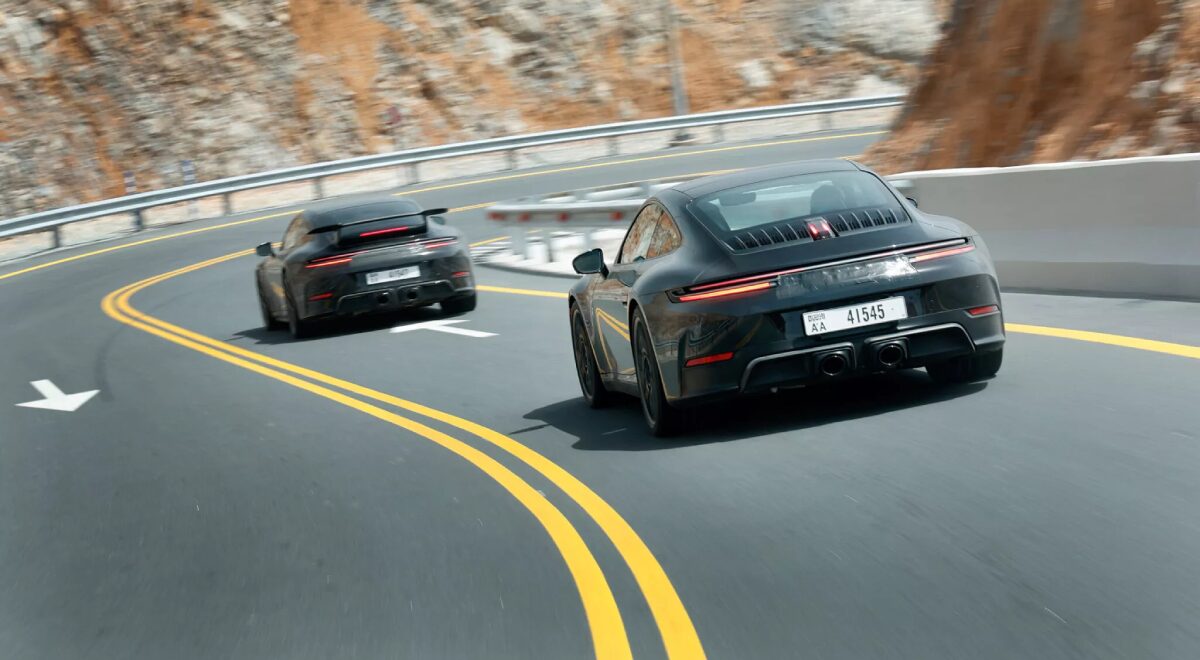 Porsche 911 Hybrid 2025